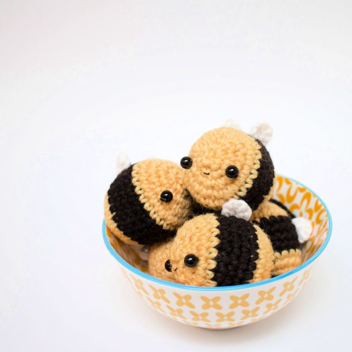 Crochet Amigurumi Bee Pattern to Print