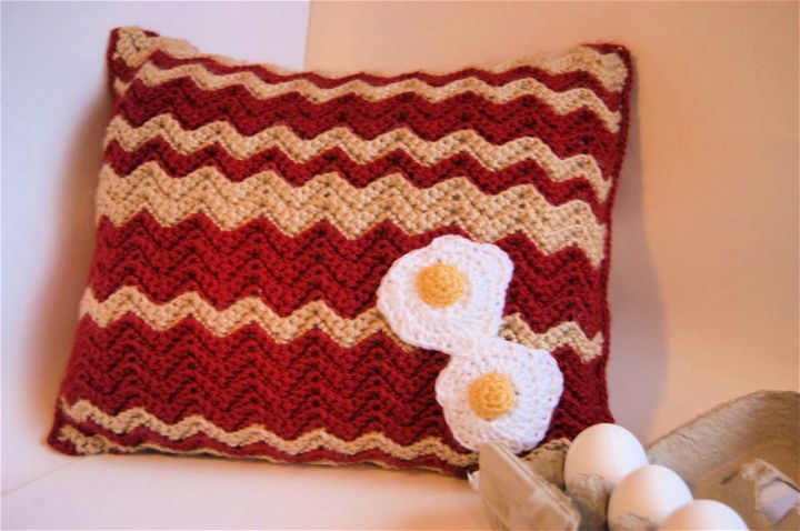  Free Crochet Bacon and Eggs Pillow Pattern