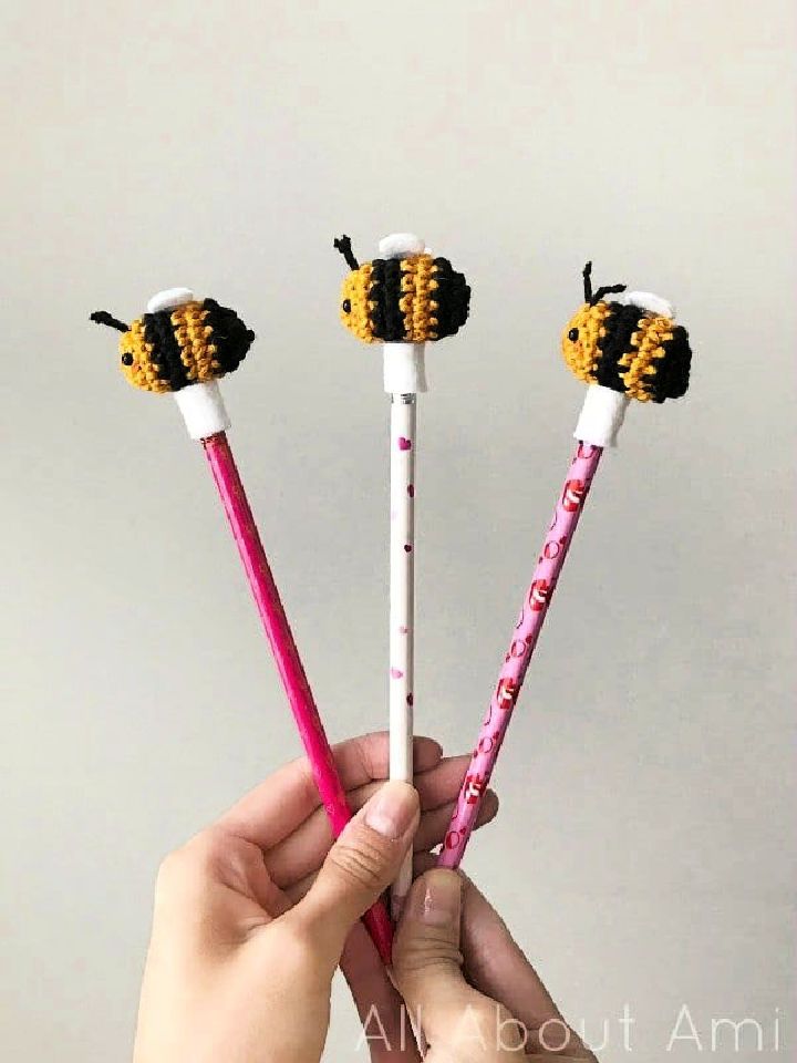 Crochet Bumble and Queen Bee Pattern