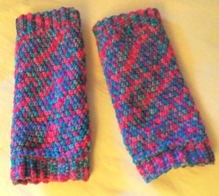 Easiest Child-Sized Leg Warmers to Crochet