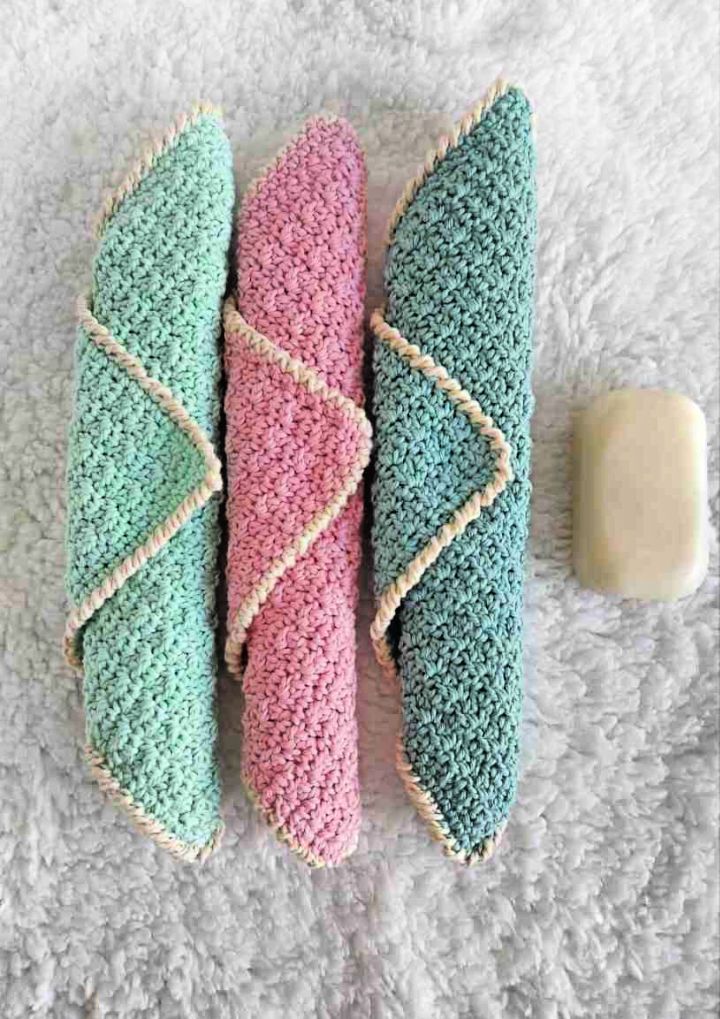 Beautiful Crochet Baby Washcloth Pattern