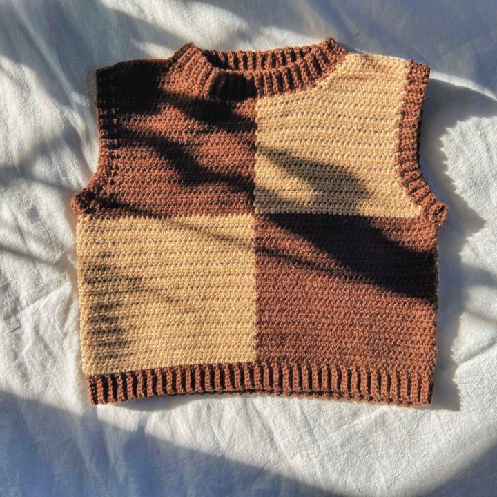 Crocheting a Checkerboard Sweater Vest - Free Pattern