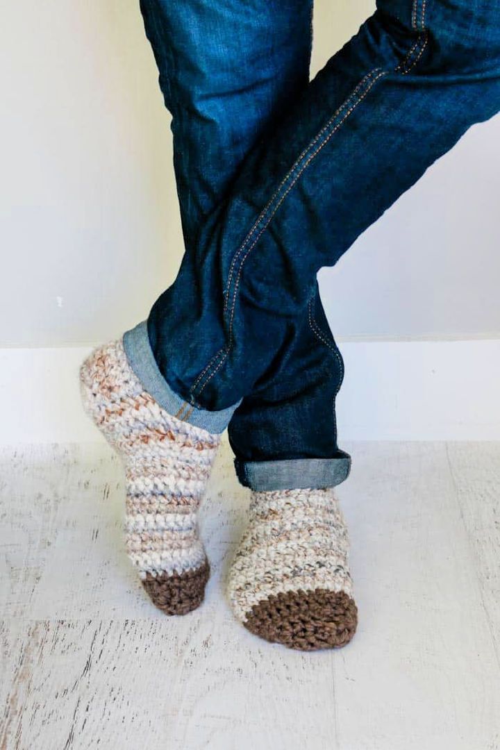 Easy Crochet Slipper Socks Pattern for Adults