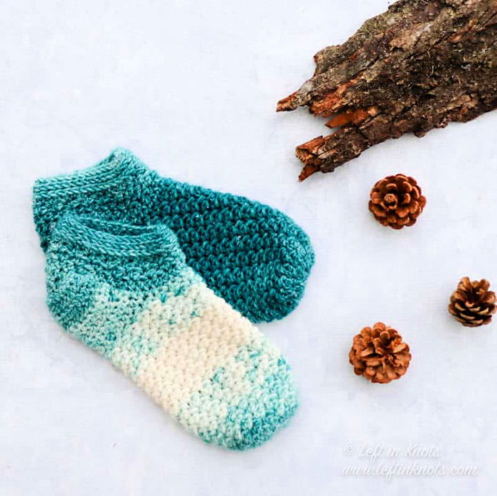 Cute Crochet Snowball Slipper Socks Pattern