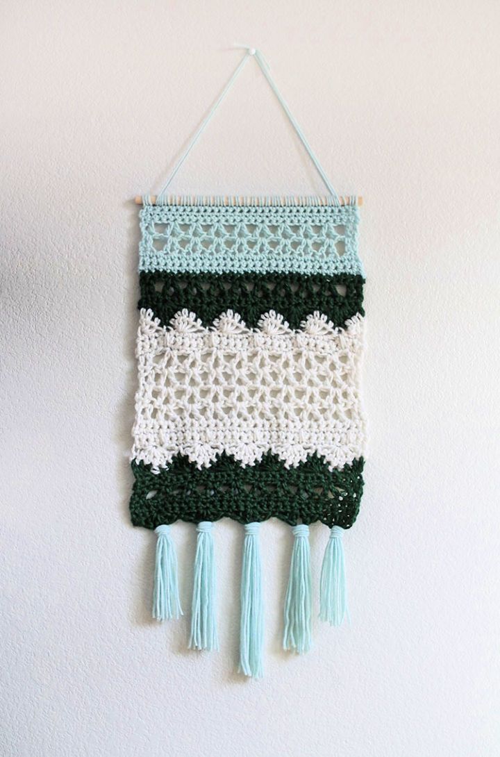 Cool Crochet Wall Hanging Pattern