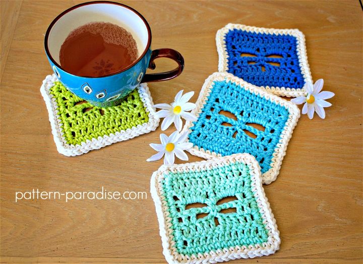 Crocheting a Dragonfly Coaster - Free Pattern