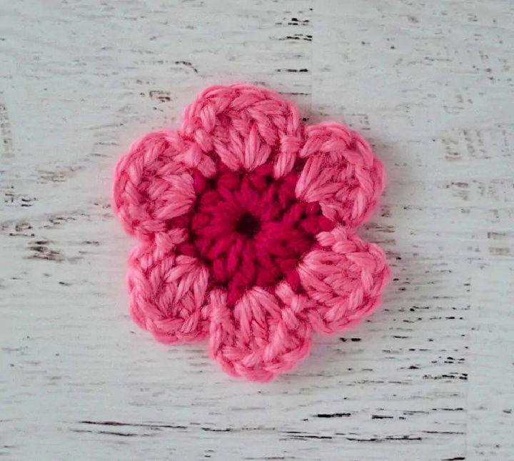 Easy Crochet Flower Pattern