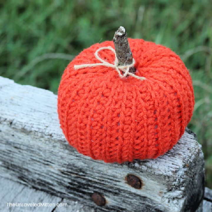 Easy Rustic Crochet Pumpkin Pattern