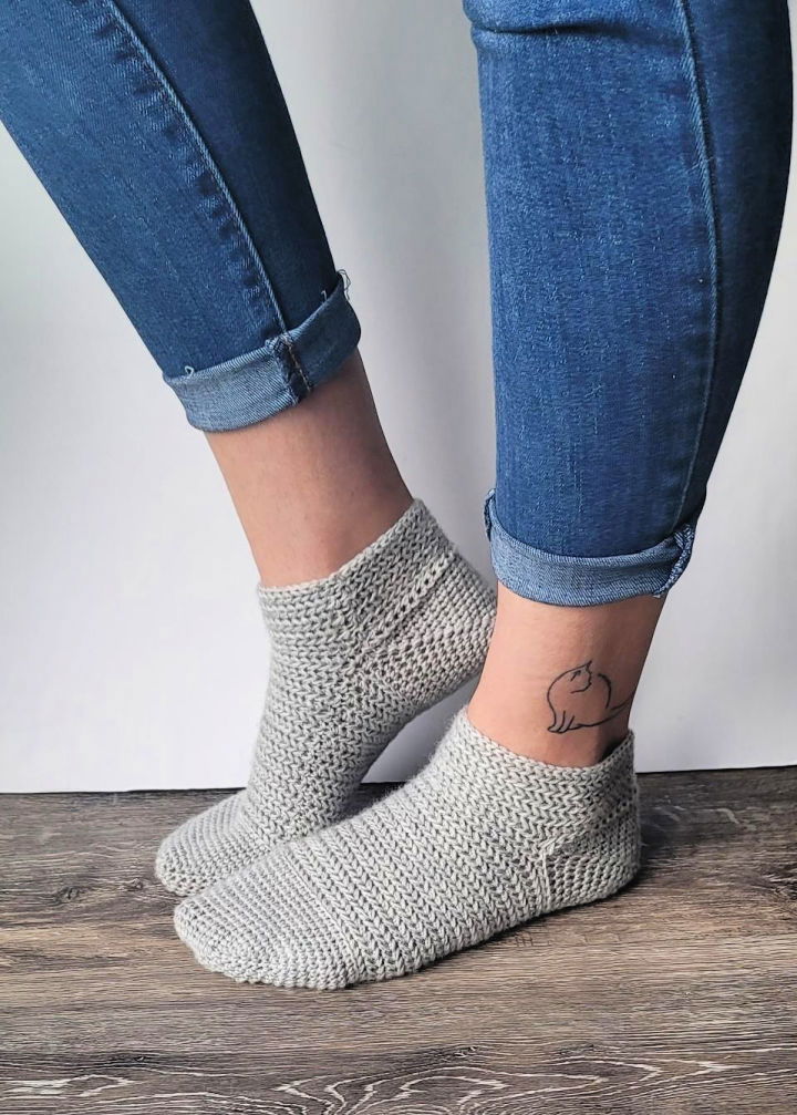 Crochet Fishbone Ankle Socks Pattern