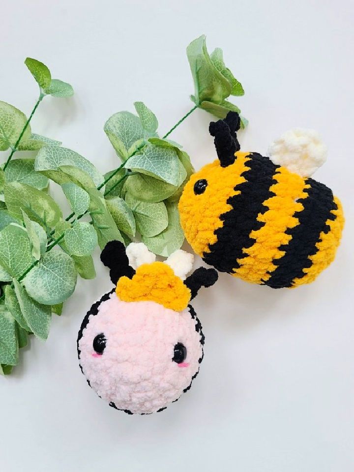 Crochet Amigurumi Queen Bee Pattern