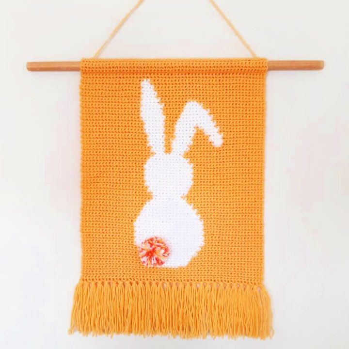 Free Crochet Bunny Wall Hanging Pattern