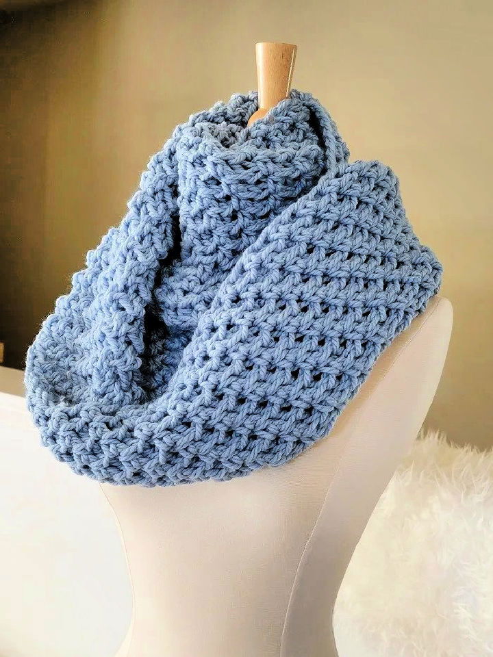 Free Crochet Cowl Pattern