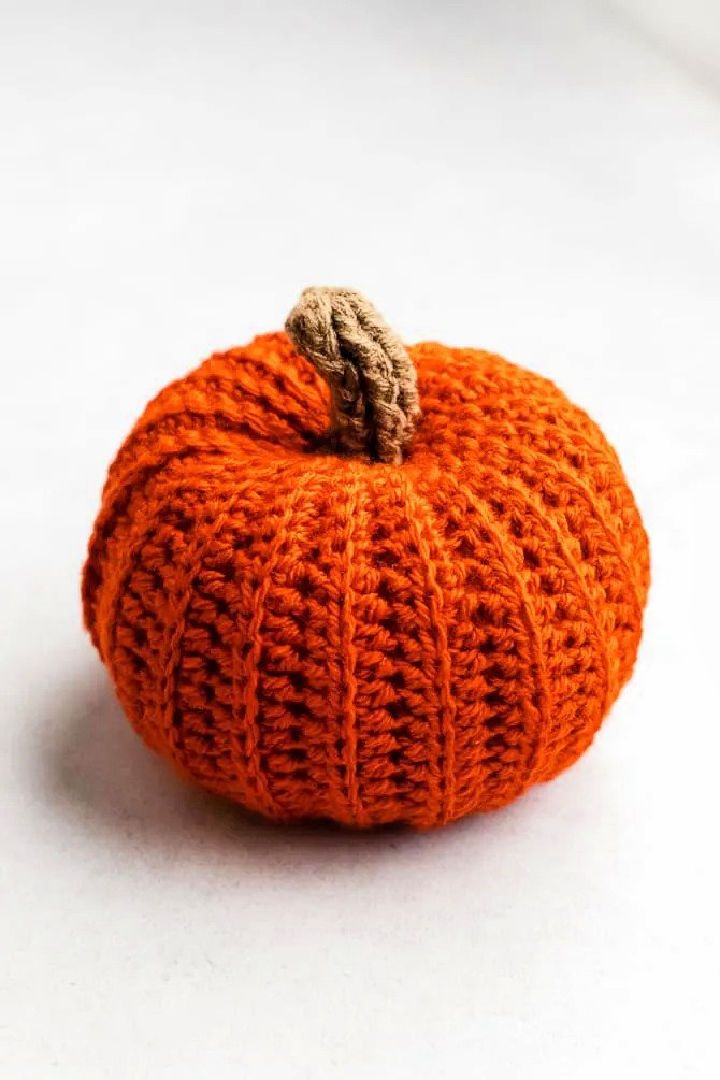 Free Crochet Pumpkin Pattern for Fall