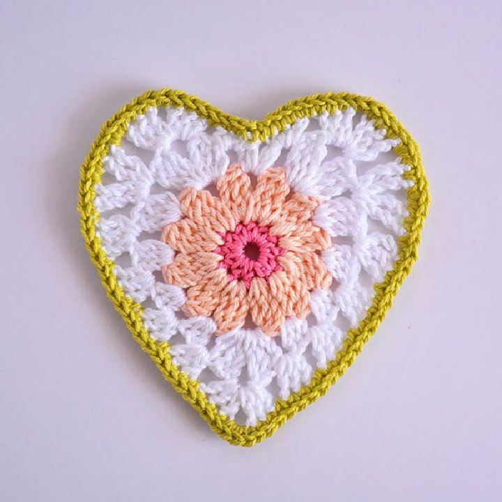 Easiest Granny Chic Heart to Crochet