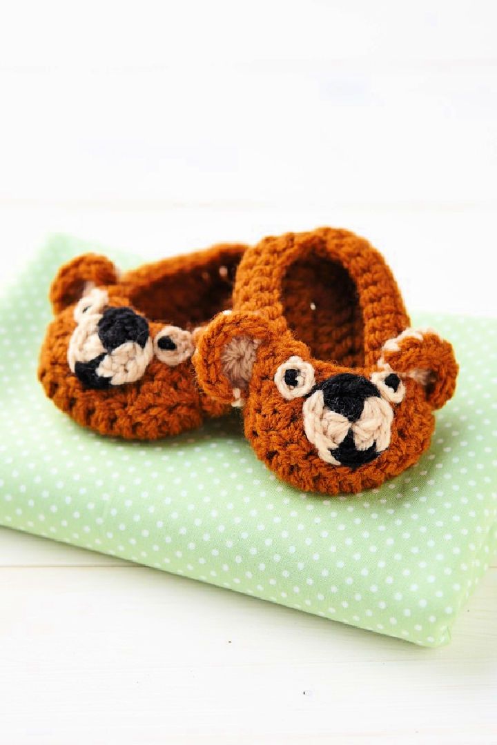 Crochet Baby Booties - Step-By-Step Instructions