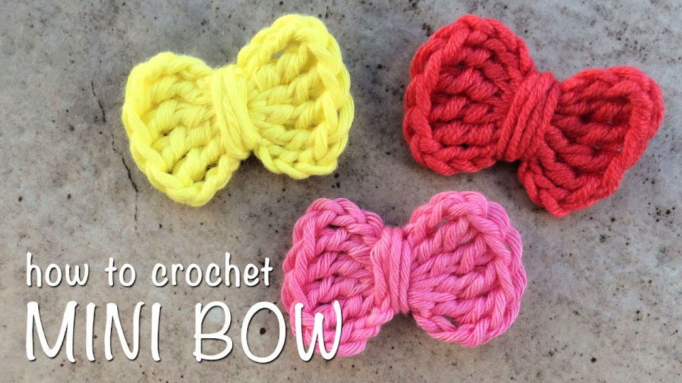 Beginner Crochet Bow Pattern - 3 Sizes (Free) - You Should Craft