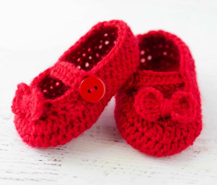 Mary Jane Crochet Baby Booties Pattern