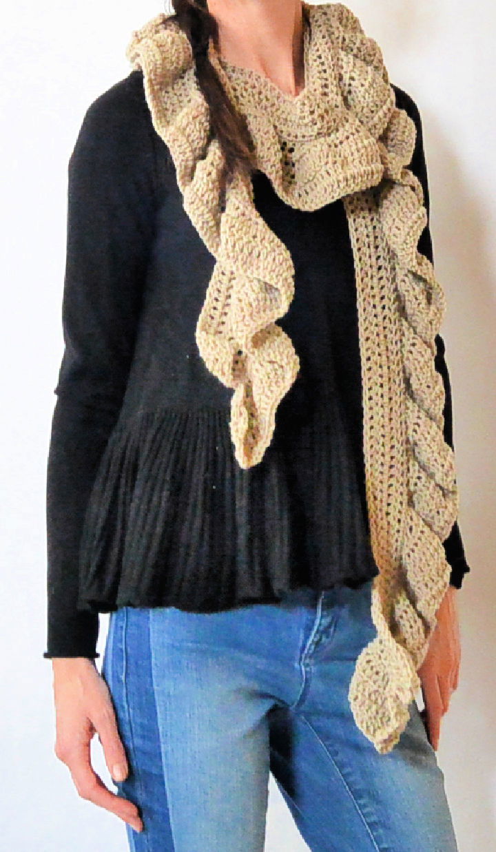 Free Crochet Pattern for Merino Ruffle Scarf 