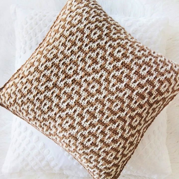 Mosaic Crochet Throw Pillow Pattern