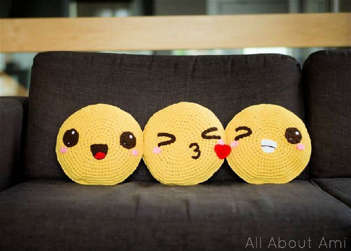 How to Crochet Pillowji Pillows - Free Pattern