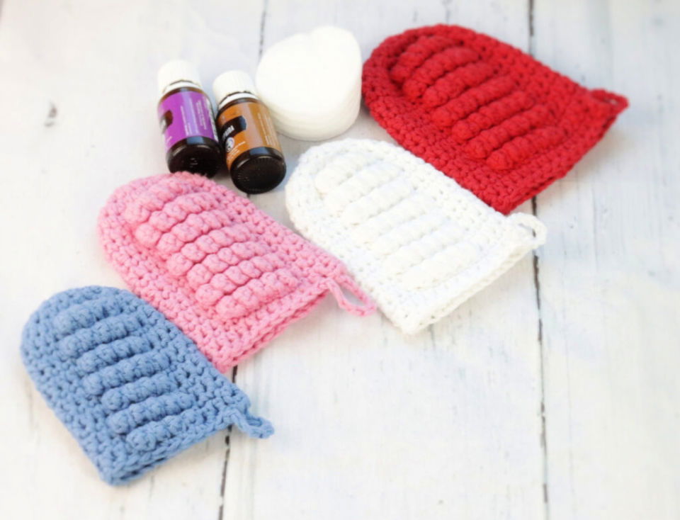 Reusable Crochet Face Scrubbie Mitts Pattern