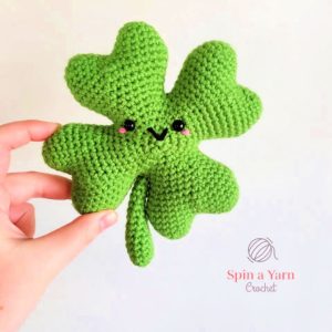 25 Free Crochet Shamrock Patterns (Printable Pattern)