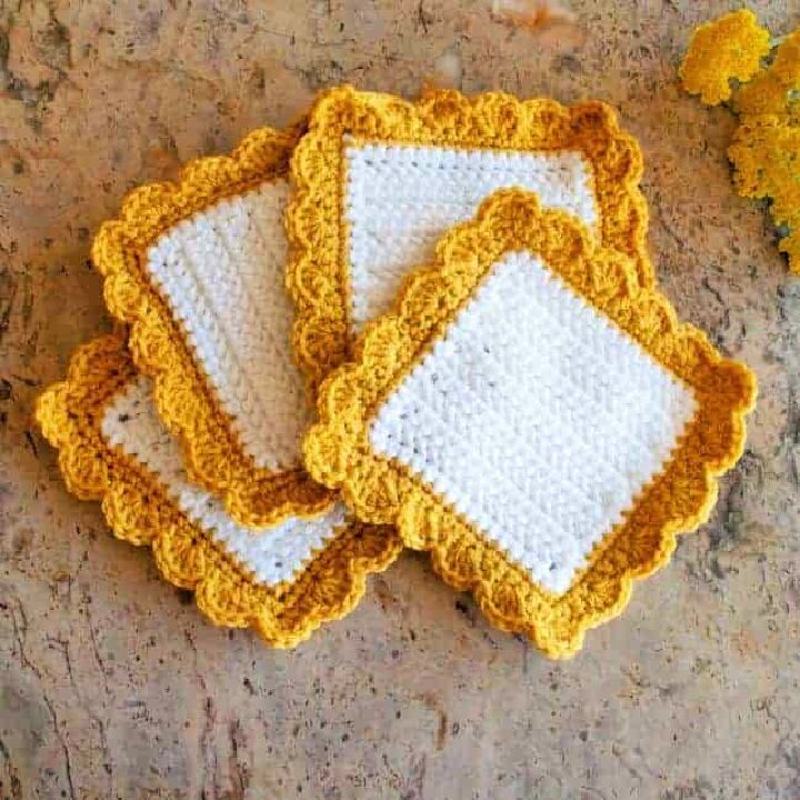 Simple Crochet Square Coasters Pattern