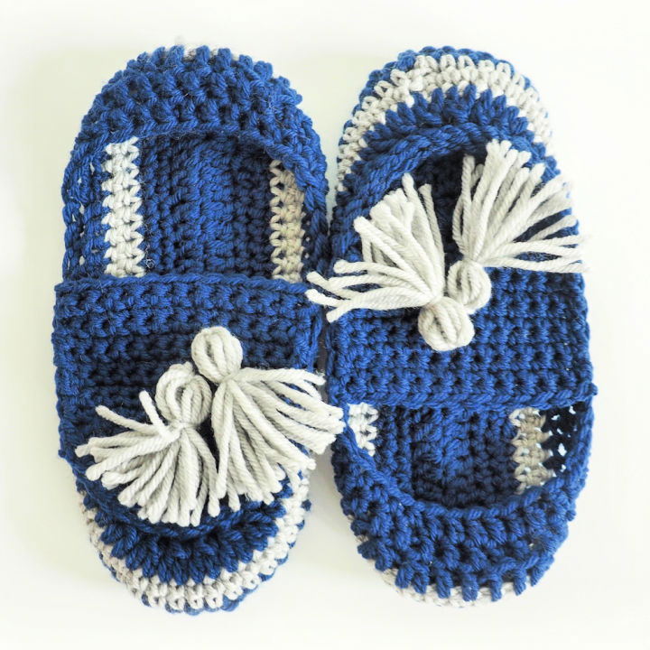 Little boy crochet online slipper pattern