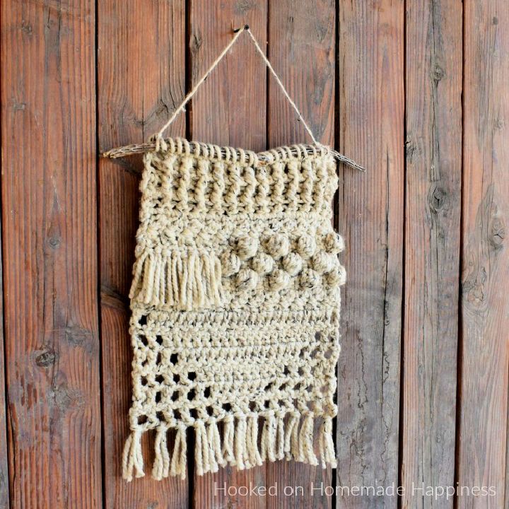 Crocheting a Textured Wall Hanging - Free Pattern
