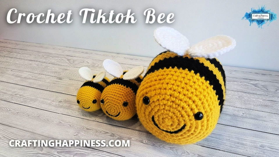 https://media.ialwayspickthethimble.com/wp-content/uploads/2023/01/Tiktok-Bee-Free-Crochet-Pattern.jpg