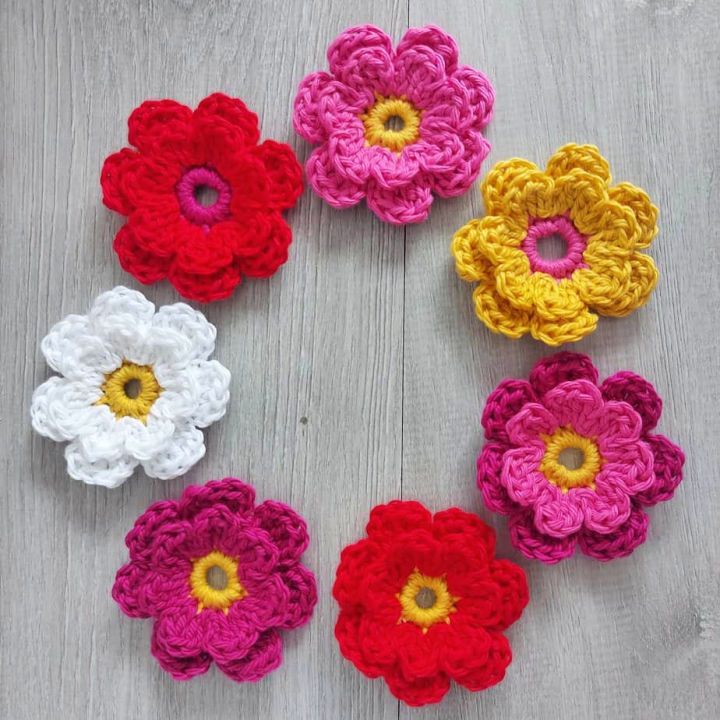 Two Layer Crochet Flowers Pattern