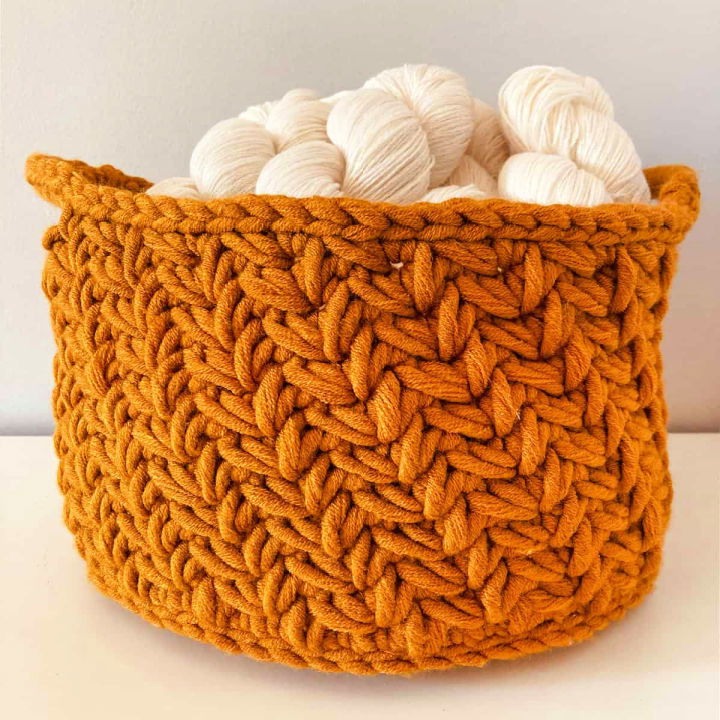 Chunky Crochet Basket – Free Pattern