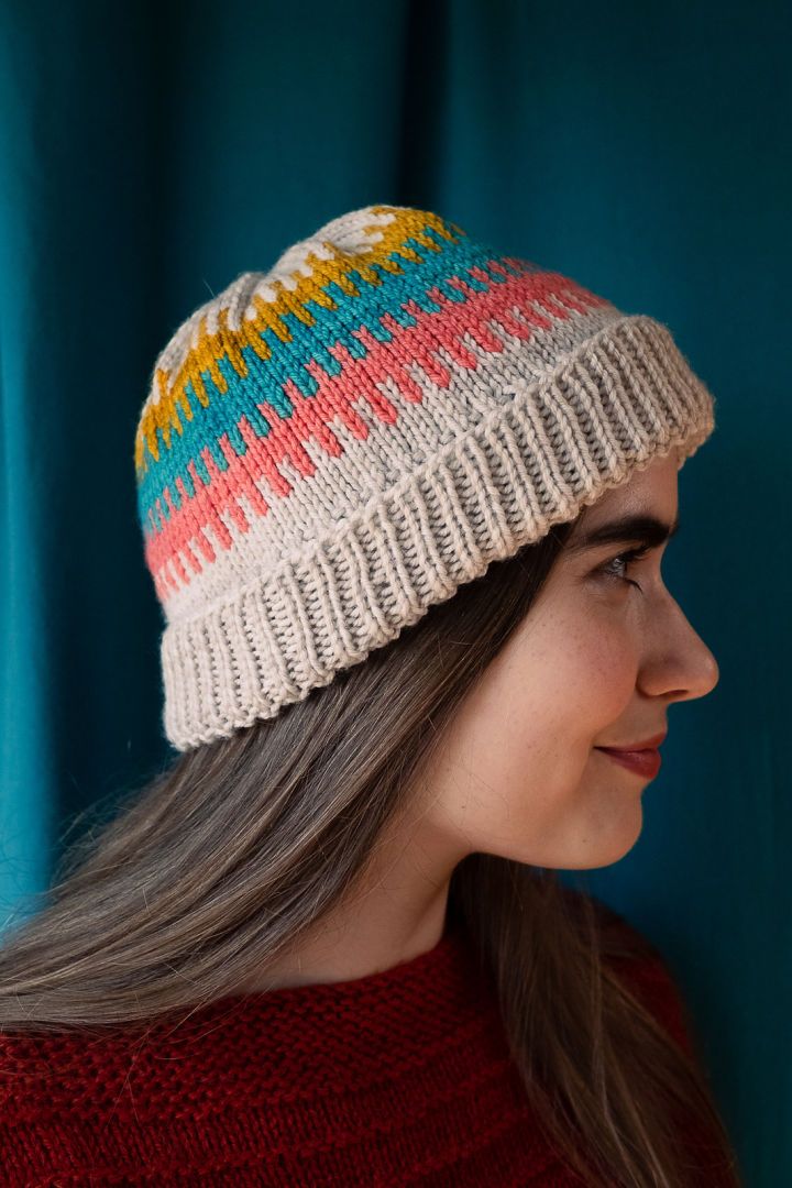 Colorful Dovetail Hat Knitting Pattern