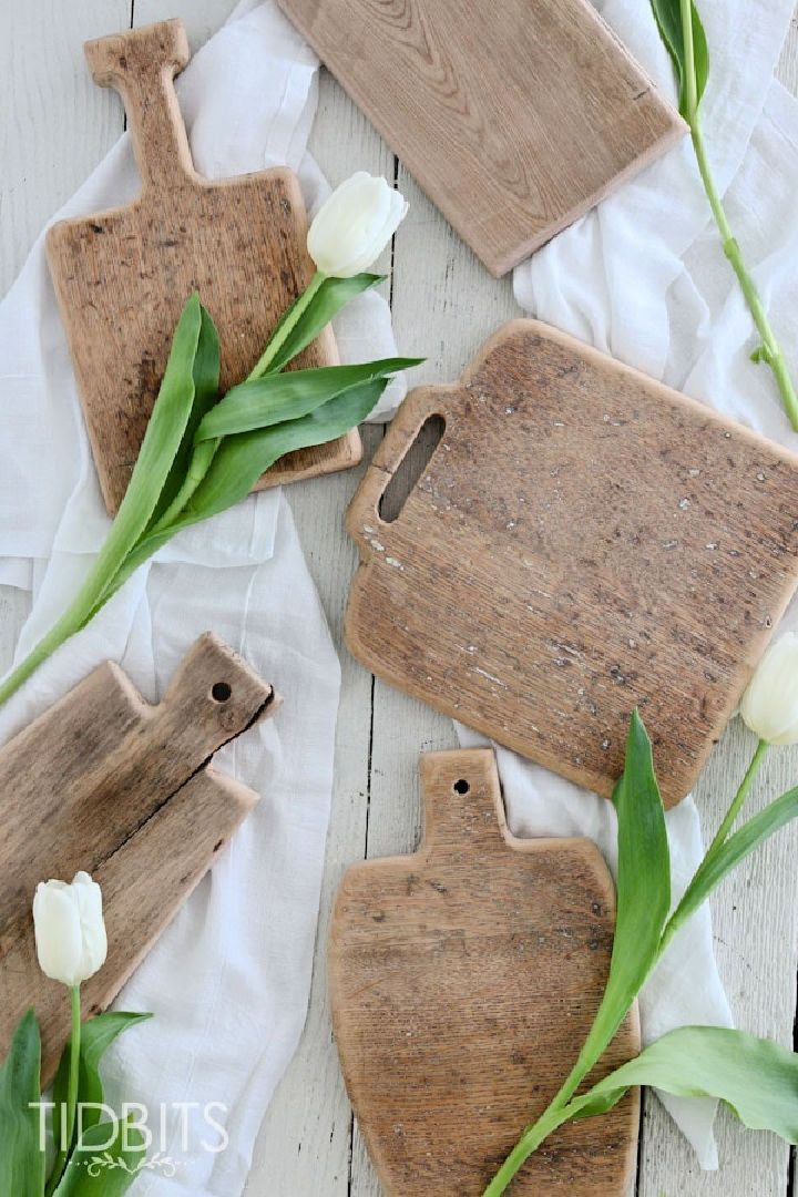 Make an Antique Cutting Board at Home