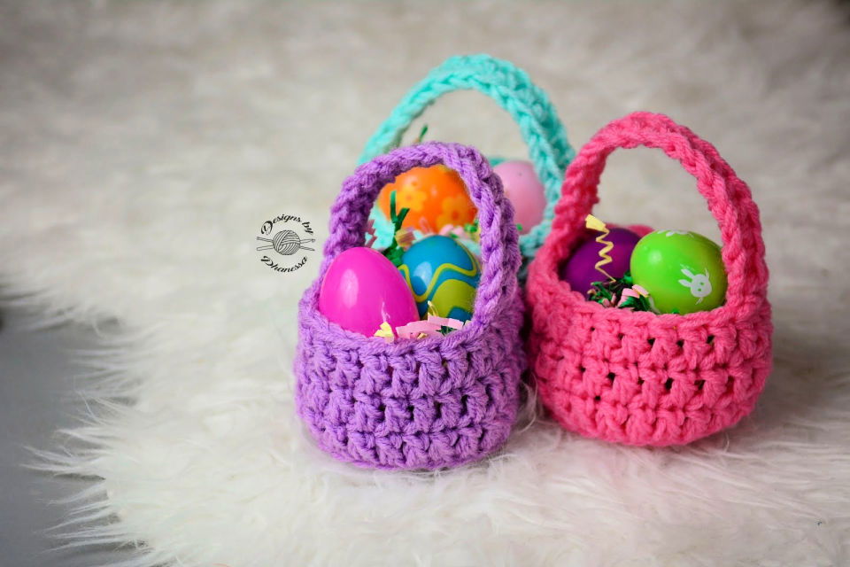 How Do You Crochet Mini Basket 