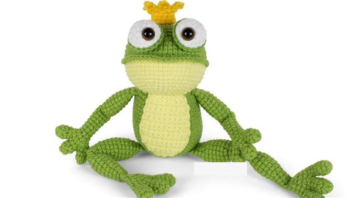 Crochet Frog Amigurumi Design - Free Pattern
