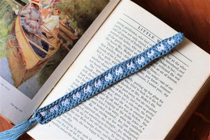 Crochet Stripes Bookmark - Free PDF Pattern