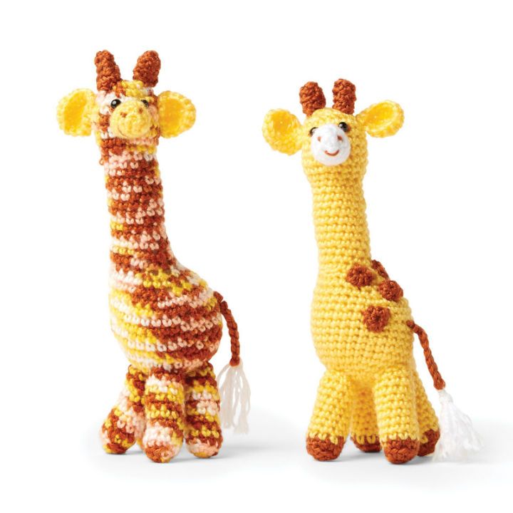 Crochet Two Happy Giraffes Free PDF Pattern