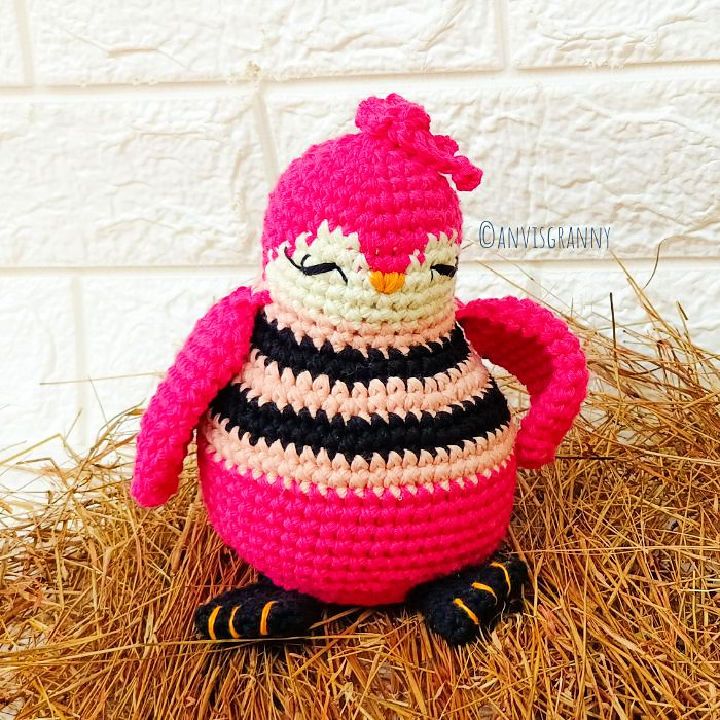 Crocheted Roly Poly Penguin - Free Pattern