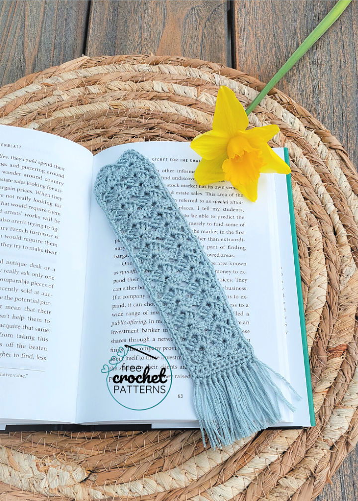 Elegant Crochet Bookmark Pattern