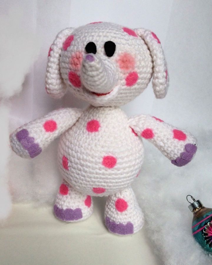 Crocheting a Misfit Spotted Elephant - Free Pattern
