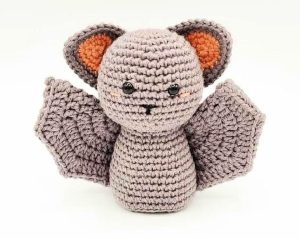 25 Free Crochet Bat Patterns (Amigurumi Pattern)