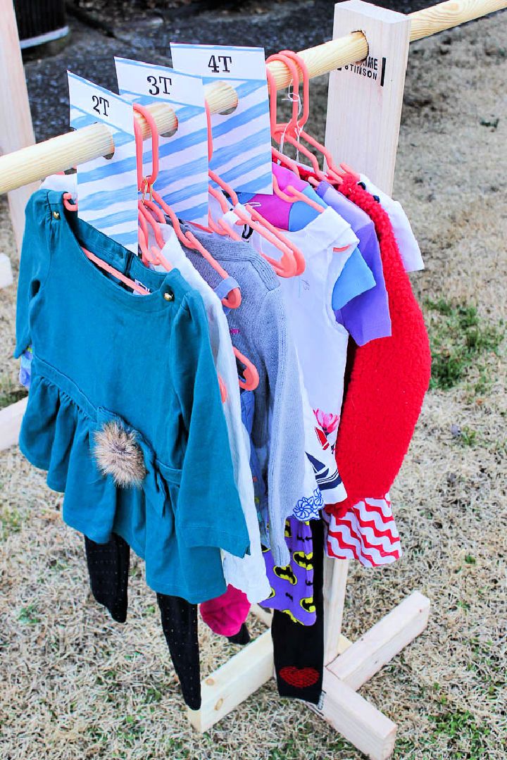 DIY Clothing Rack for Garage Sales