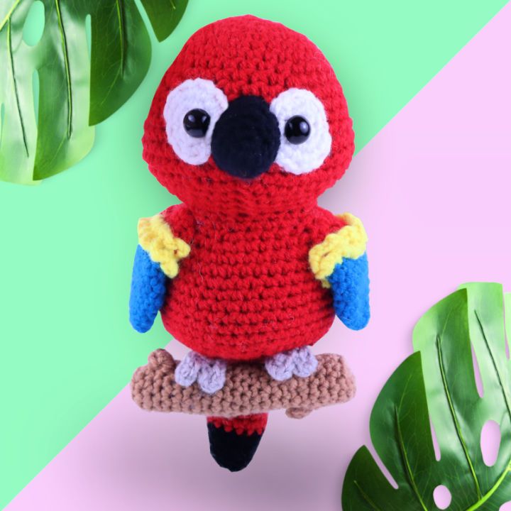 Easy Crochet Parrot Amigurumi Pattern