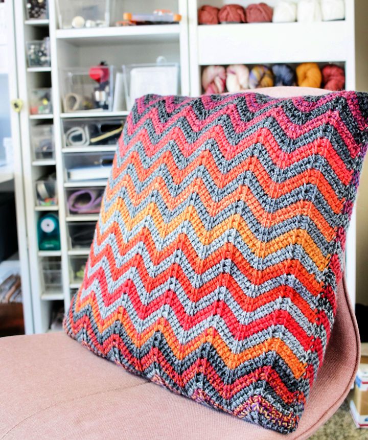 Easy Crochet Ripple Stitch Pillow Pattern