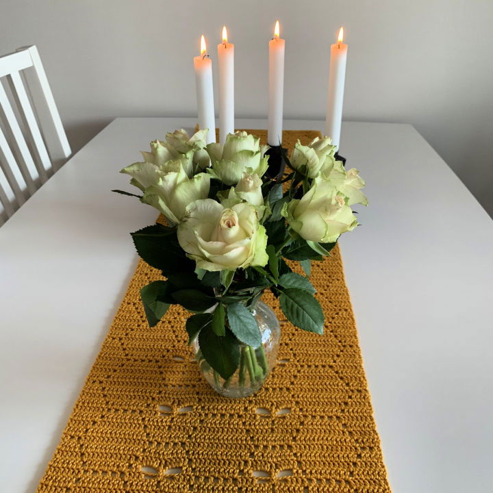 Crochet Fiery Dragonflies Table Runner Idea