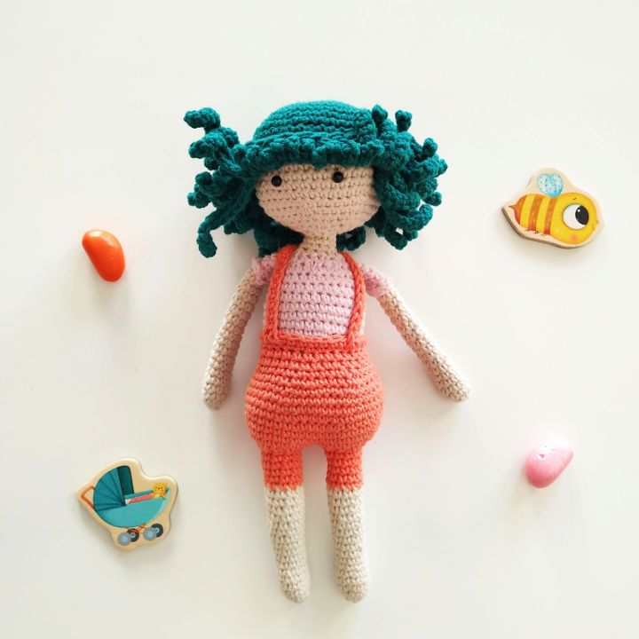 Free Crochet Athena Amigurumi Doll Pattern