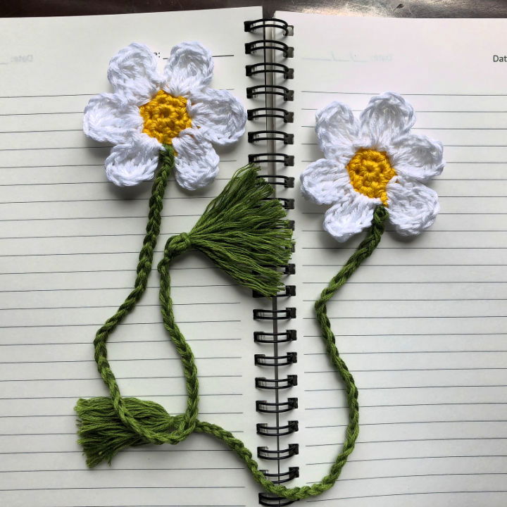 Free Crochet Blooming Bookmark Pattern