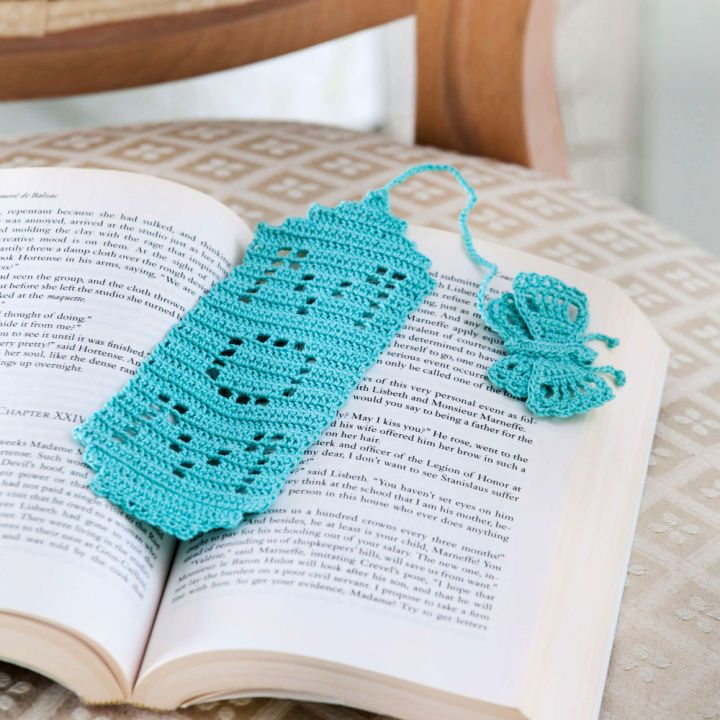 Free Crochet Bookmark Pattern for Mom