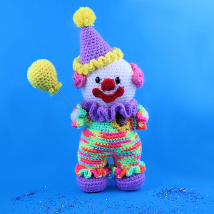 Free Crochet Clown Amigurumi Doll Pattern to Print